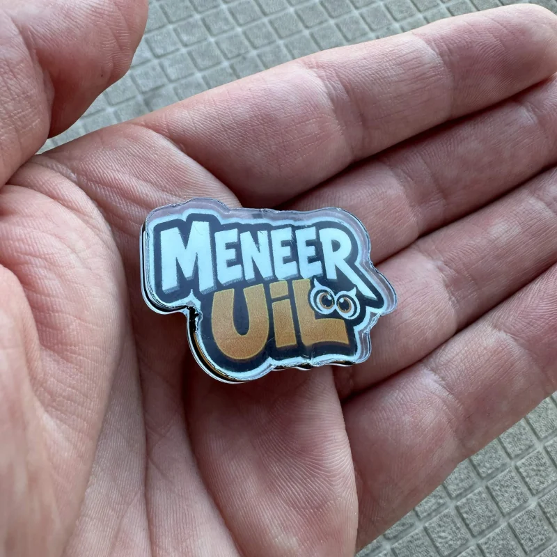 1ste editie MeneerUil pin
